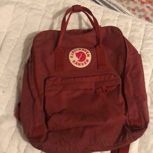 I am selling a kanken backpack